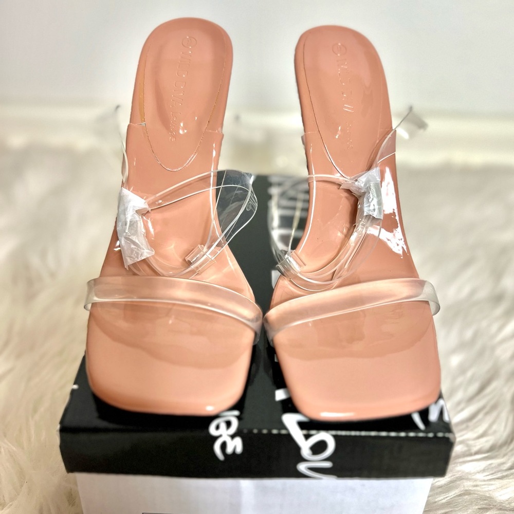Shayala Stileto Sandal (Women)
WILD DIVA LOUNGE Ankle strap heels
